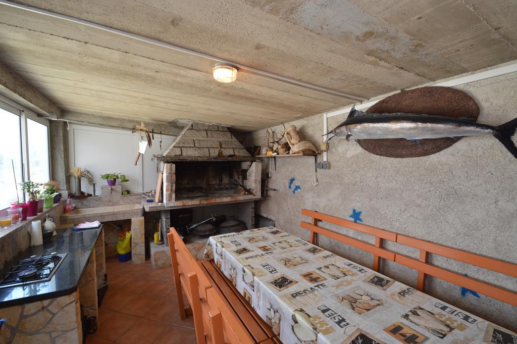 Apartmani Raic マリ・ロシニュ エクステリア 写真