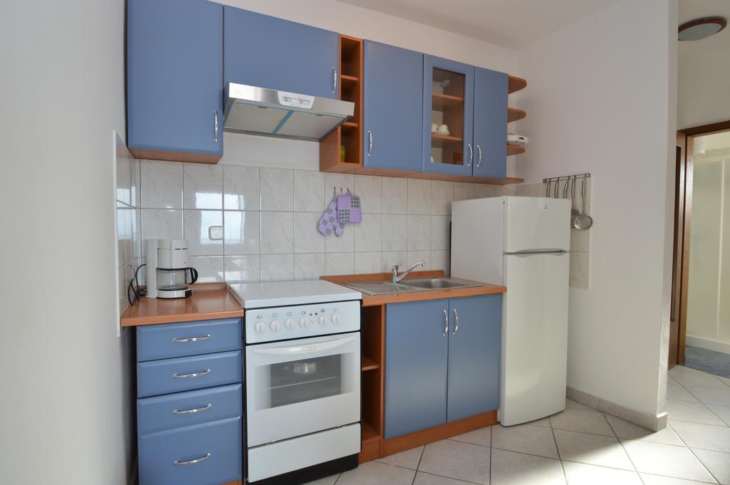 Apartmani Raic マリ・ロシニュ エクステリア 写真